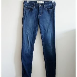 2/30 New Abercrombie & Fitch Dark Wash Jeans